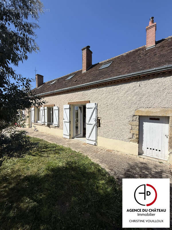 Maison à SAINT-BENOIT-SUR-LOIRE
