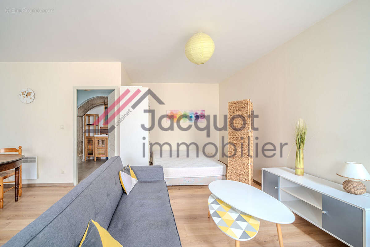 Appartement à LONS-LE-SAUNIER