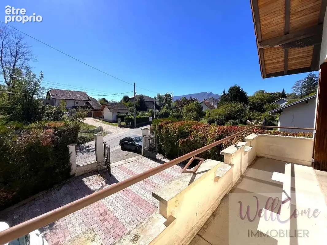 AIX SECTEUR CHANTEMERLE Maison familiale 190 m² avec vue dégagée – Terrain 914 m² – Appartement T1 indépendant - photo 2