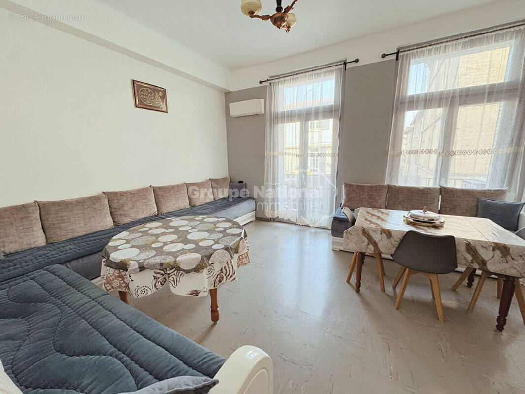 Appartement à BEAUCAIRE