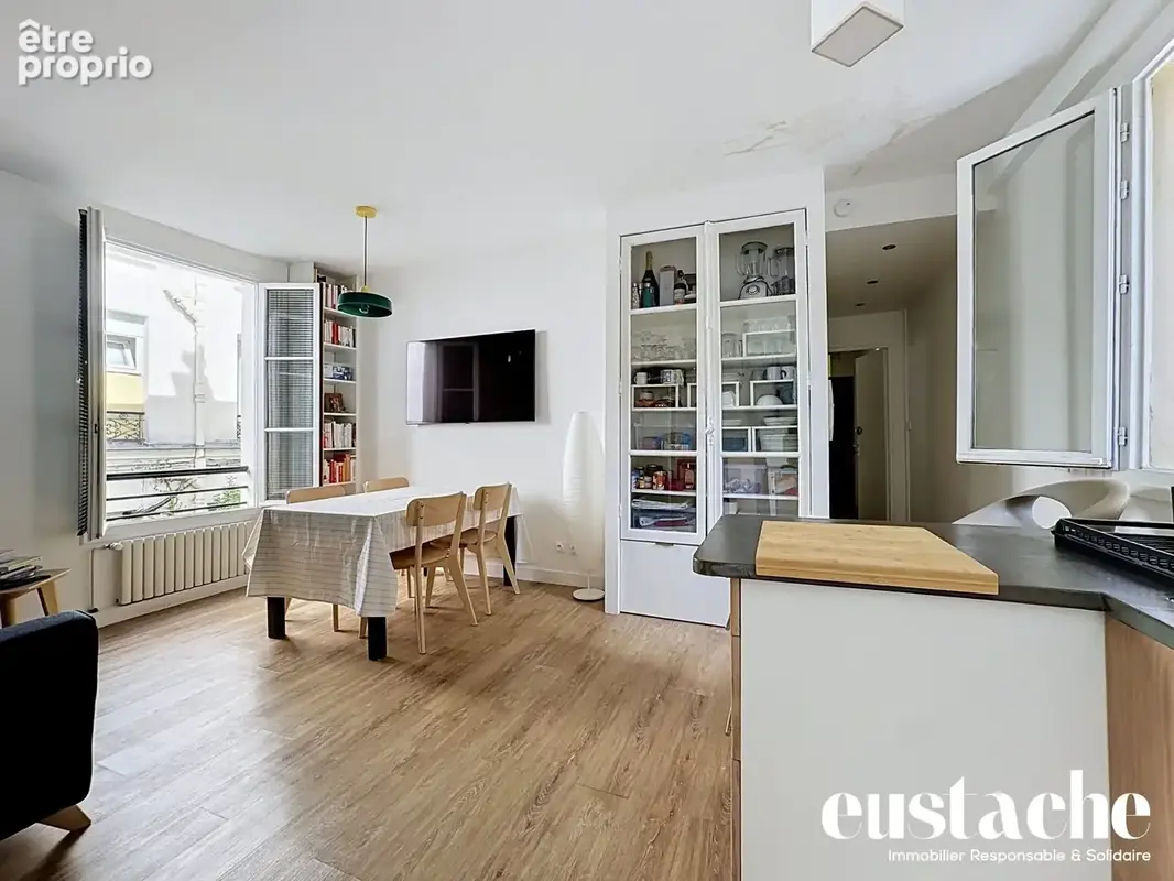 Appartement 4 pièces 62 m² à vendre à Paris-11e (75011) - photo 3