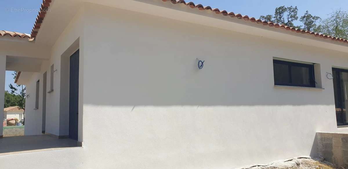 Maison à PRUNELLI-DI-FIUMORBO