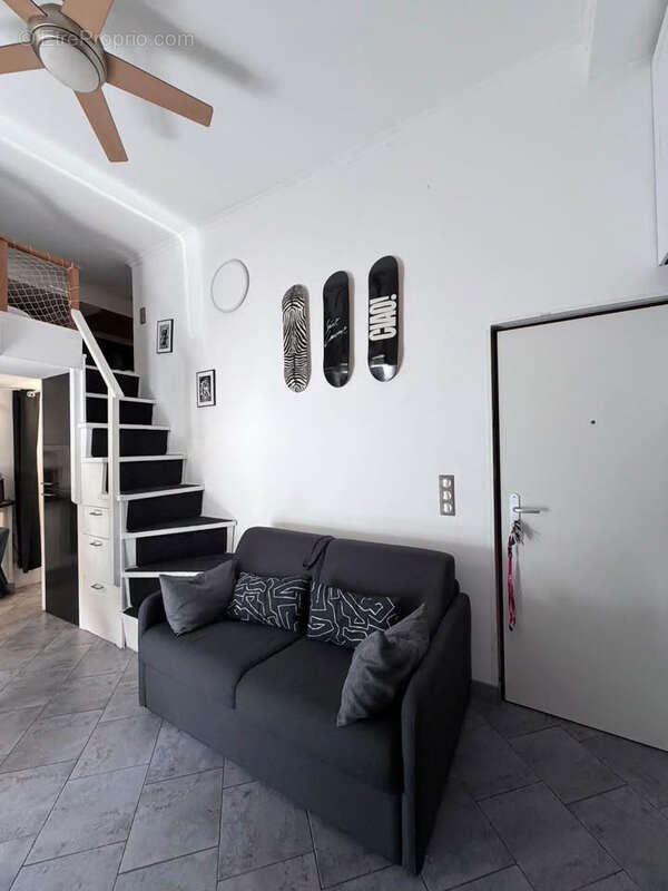 Studio rénové avec extérieur   Cannes Vallombrosa - photo 8