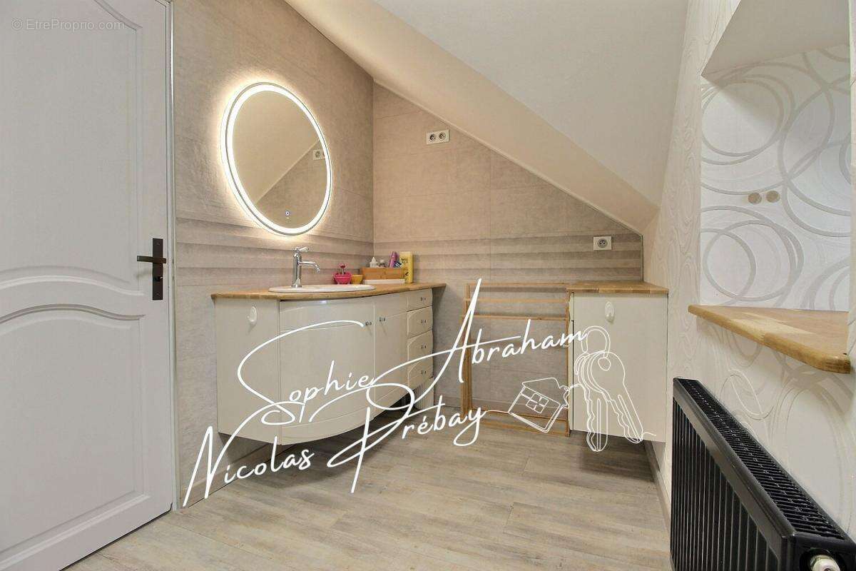 Maison à ANGERVILLE