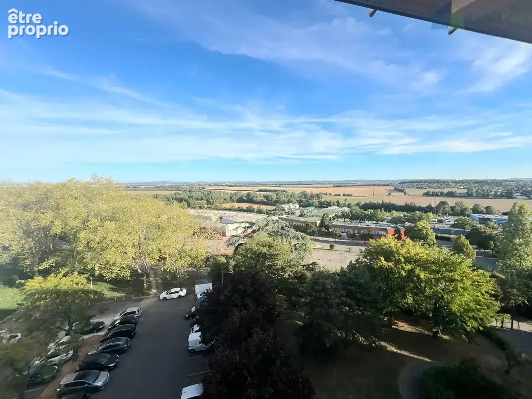 A VENDRE GRAND T2 54m2 Vénissieux   Secteur du Plateau - photo 1