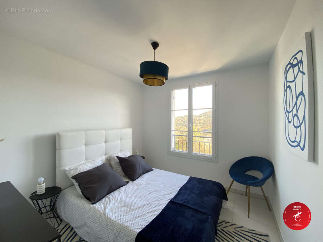 Maison à LA GARDE-FREINET