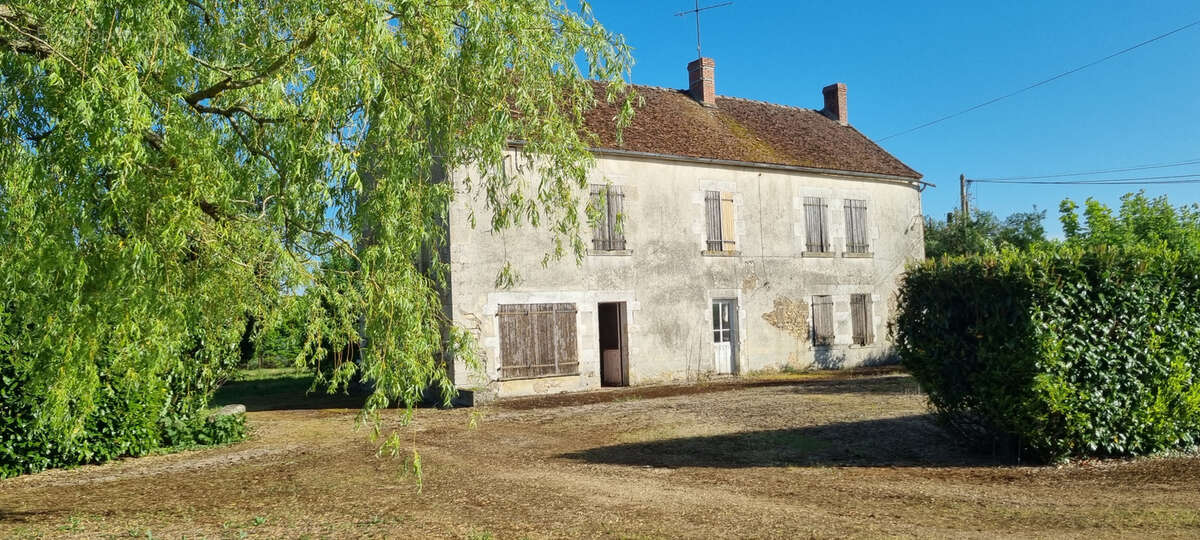 Maison à VARZY