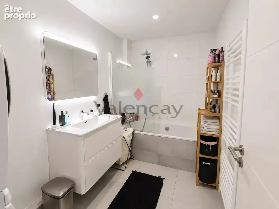 Sausheim, 4 p /2 cbres -dernier étage –  entièrement rénové – balcon sans vis-à-vis- 2 garages - vente interactive - photo 9