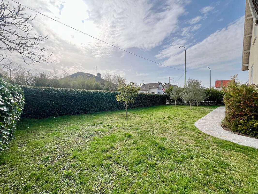 Maison à CONFLANS-SAINTE-HONORINE