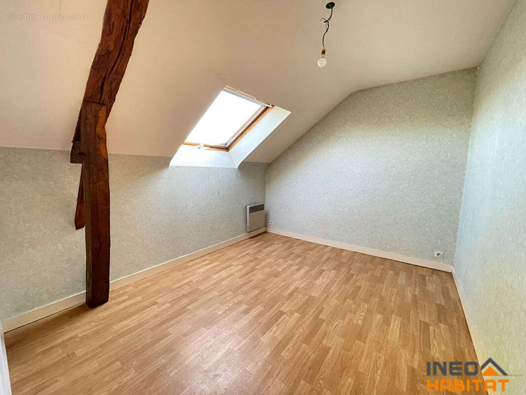 Maison La Meziere 4 pièce(s) 100 m2 - photo 8
