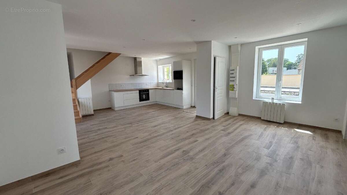 Maison 116 m² à Argentan  - photo 2