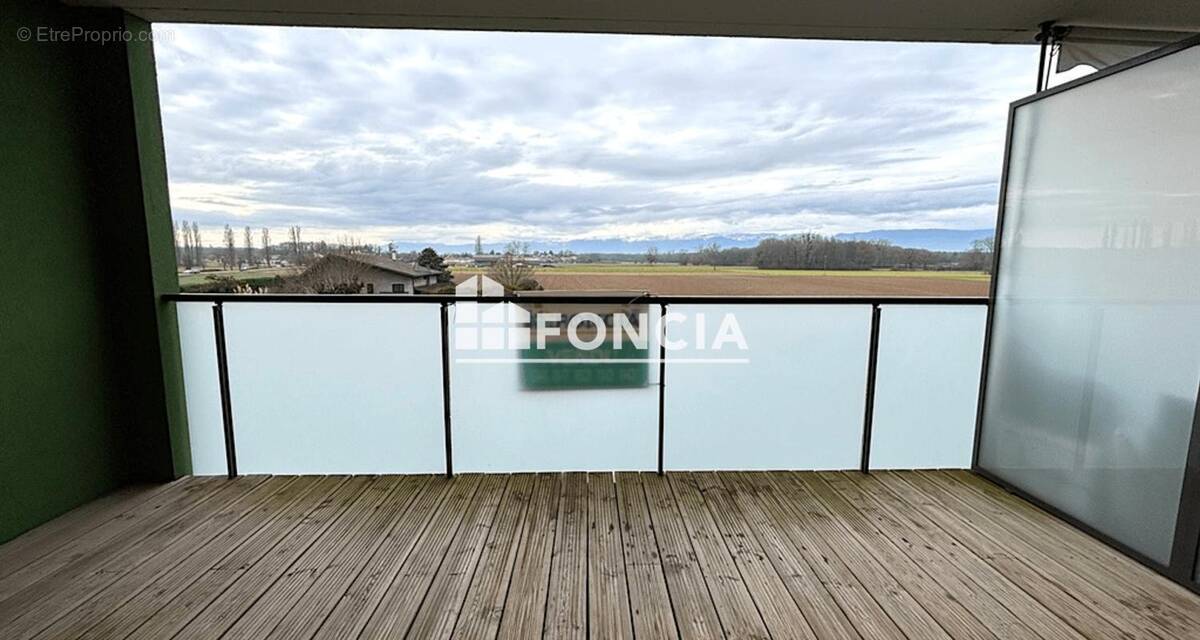 Appartement à DOUVAINE