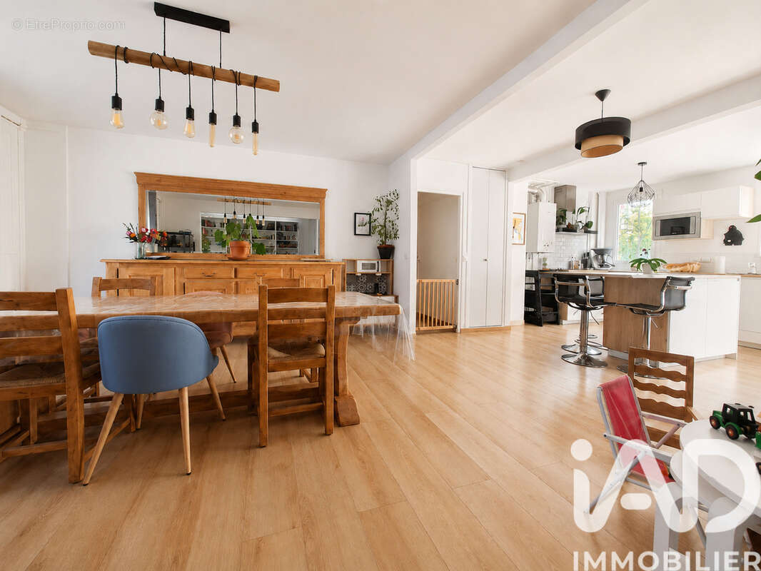 Photo 5 - Appartement à SAINT-OUEN-L'AUMONE
