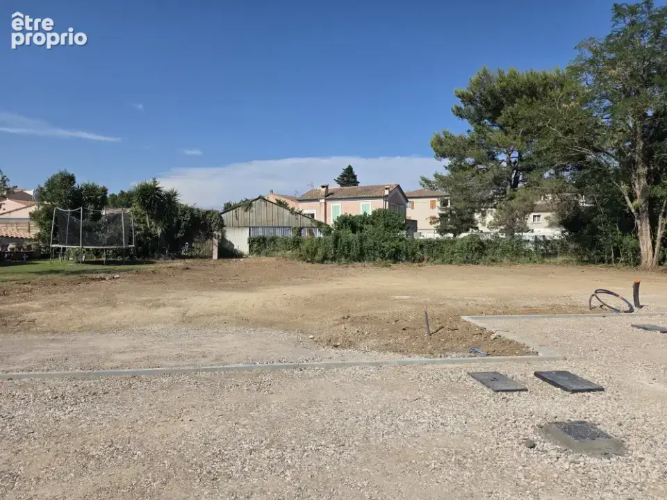 Terrain 270 m² à La Crau  - photo 3