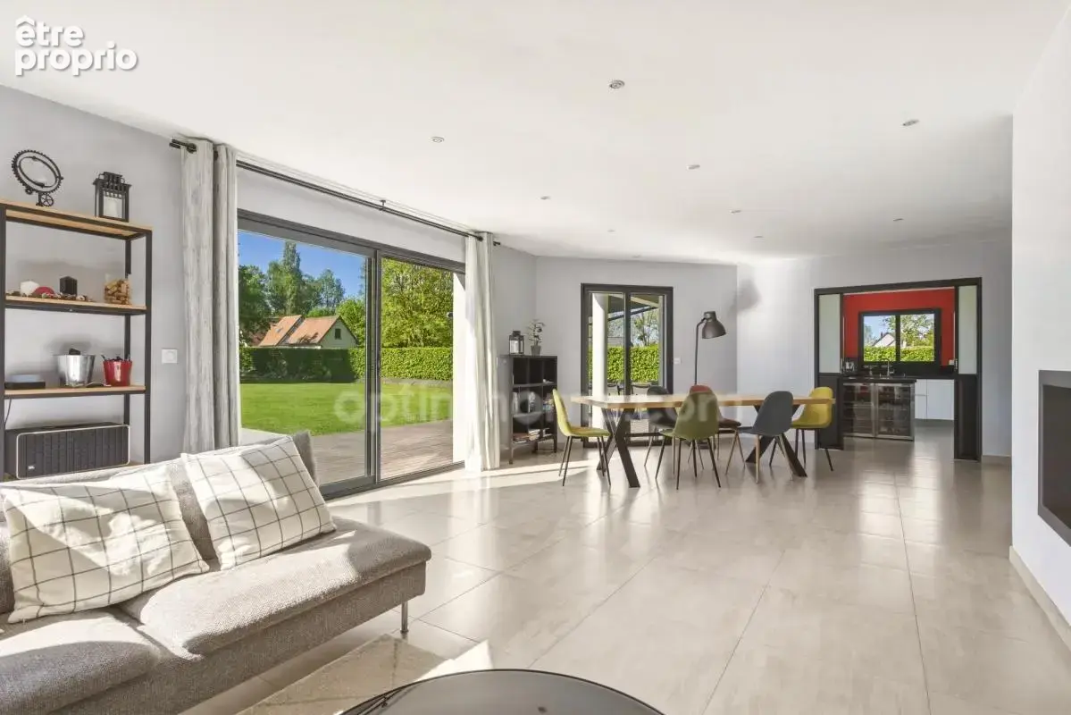 Hauteurs de Honfleur - Maison contemporaine - 234 m2 -5/6 chammbres - Piscine - Terrain 2824 m2 - Double garage - Carport - photo 2