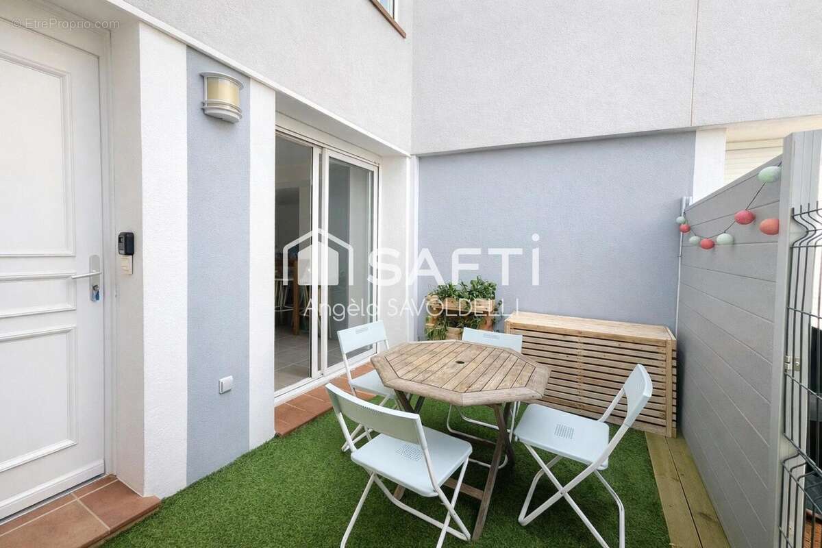 Photo 2 - Appartement à CARQUEIRANNE