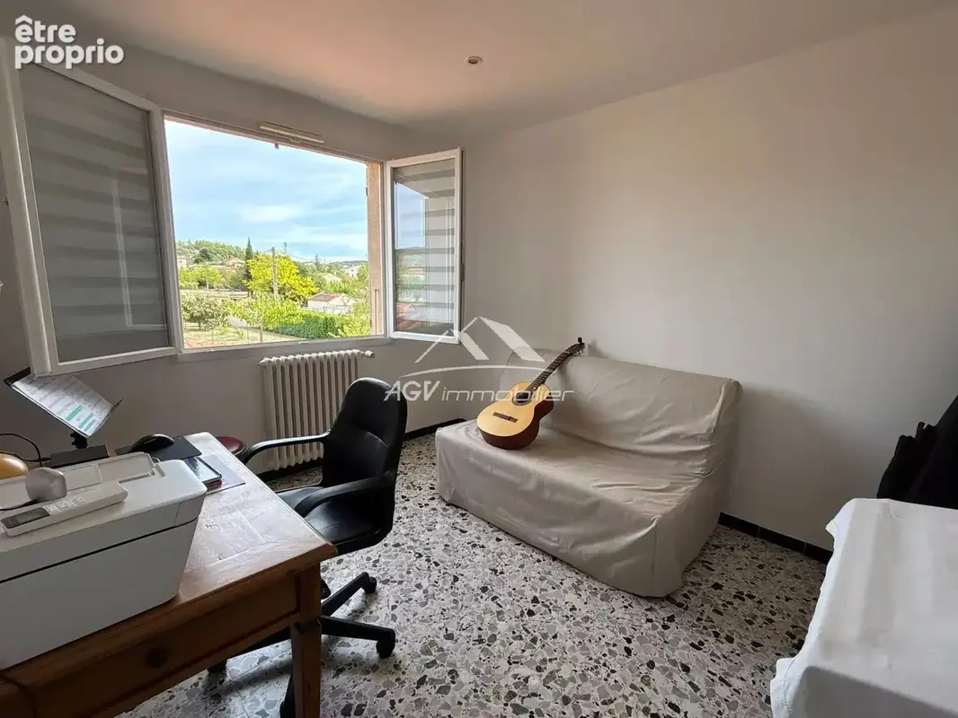 Maison avec garage , dépendance sur 2761 m² de terrain constructible - photo 11