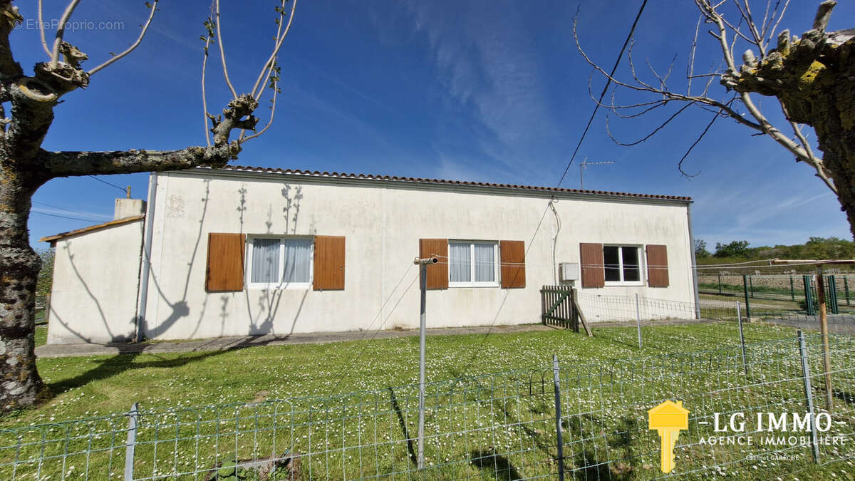 Ensemble de deux maisons, garage, terrain 1424 m2, aperçu estuaire - photo 40