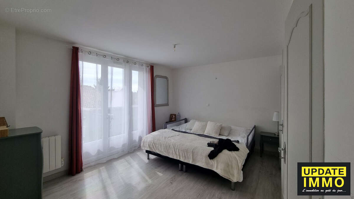 Appartement 225 m² à Neufchateau  - photo 7