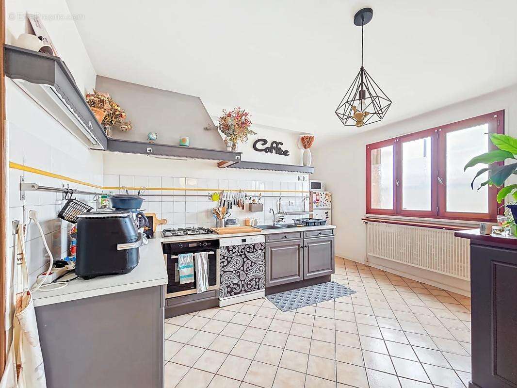 Appartement à LYON-7E