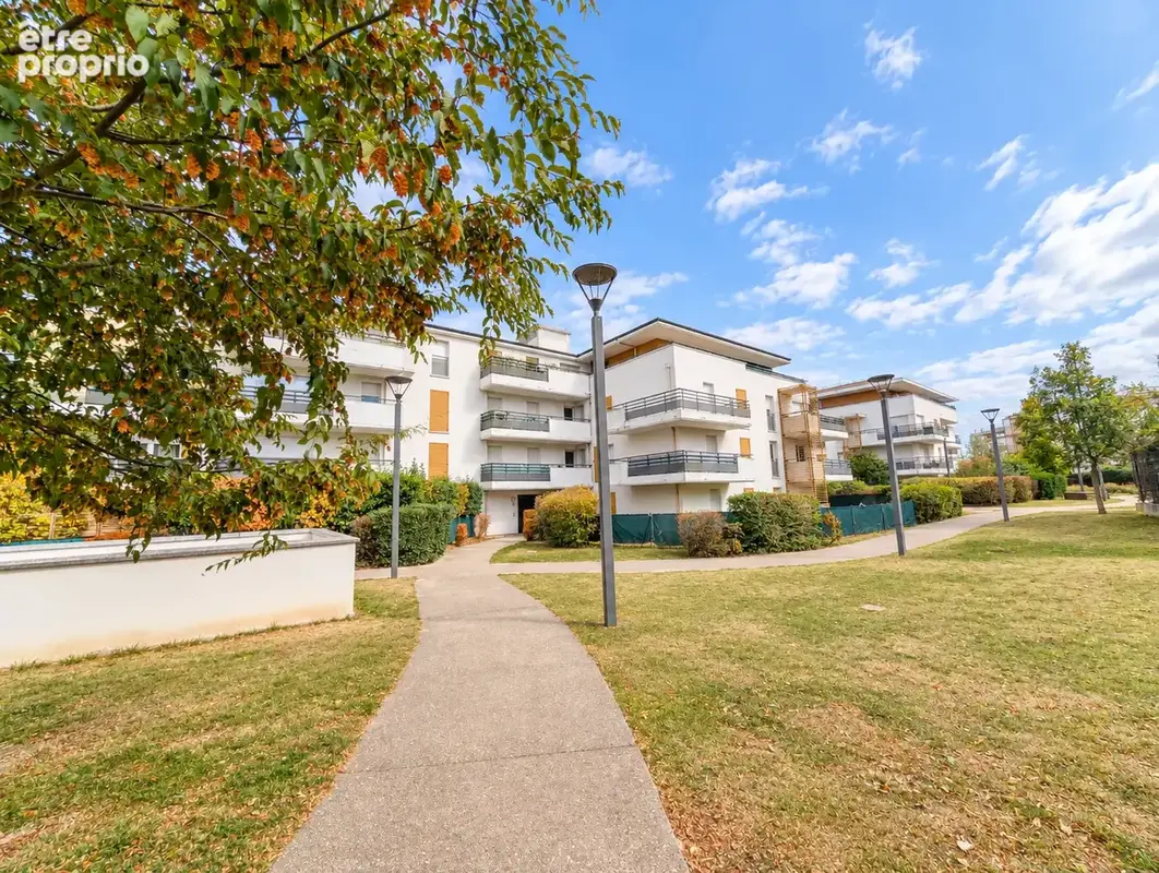 Photo Appartement à Lieusaint au prix de 157 000€