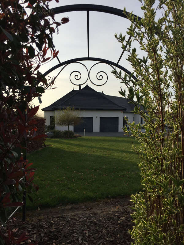 Maison à FONTAINE-NOTRE-DAME