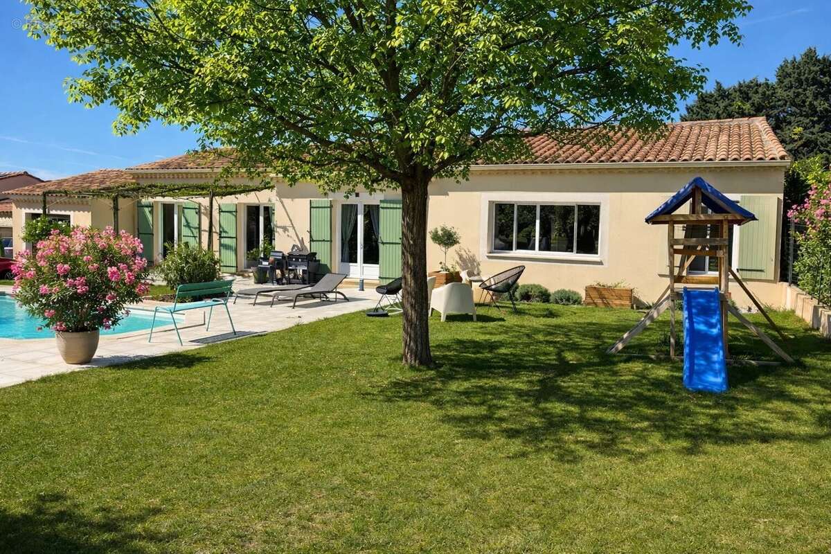 Maison à CAIRANNE