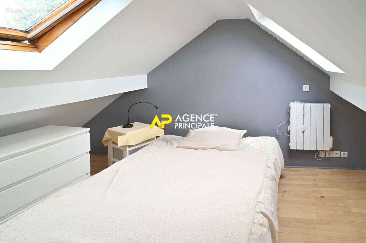 Maison à SARTROUVILLE