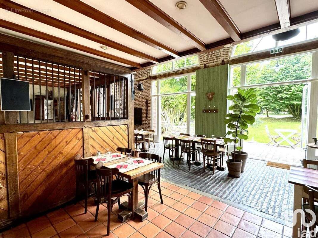 Photo 9 - Commerce à HONFLEUR