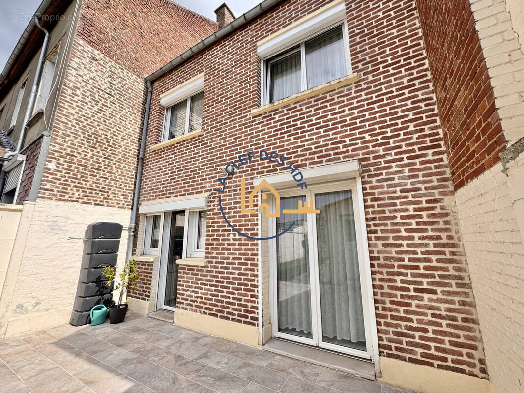 Maison à AVION