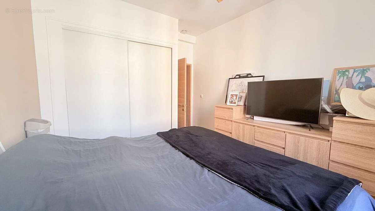 Appartement à POURRIERES