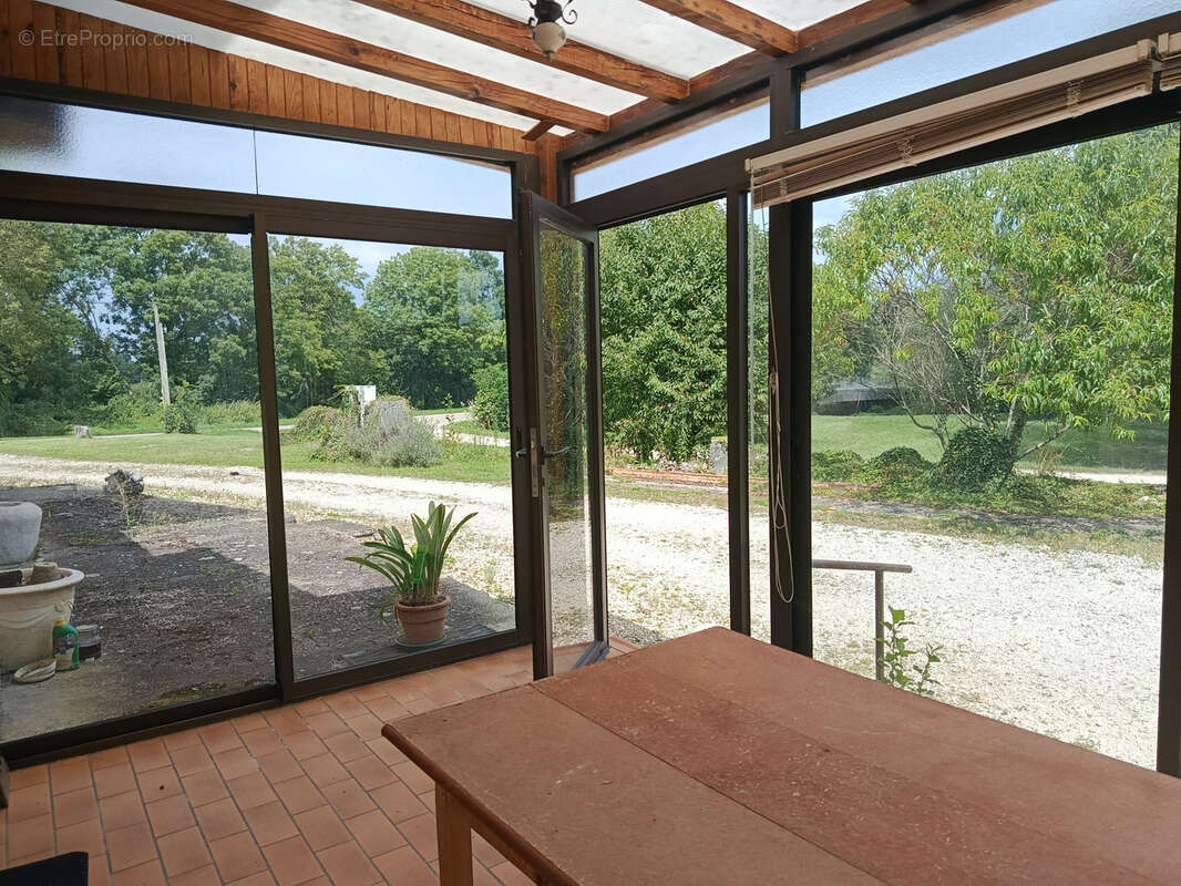 Maison à SAINT-ETIENNE-DU-BOIS