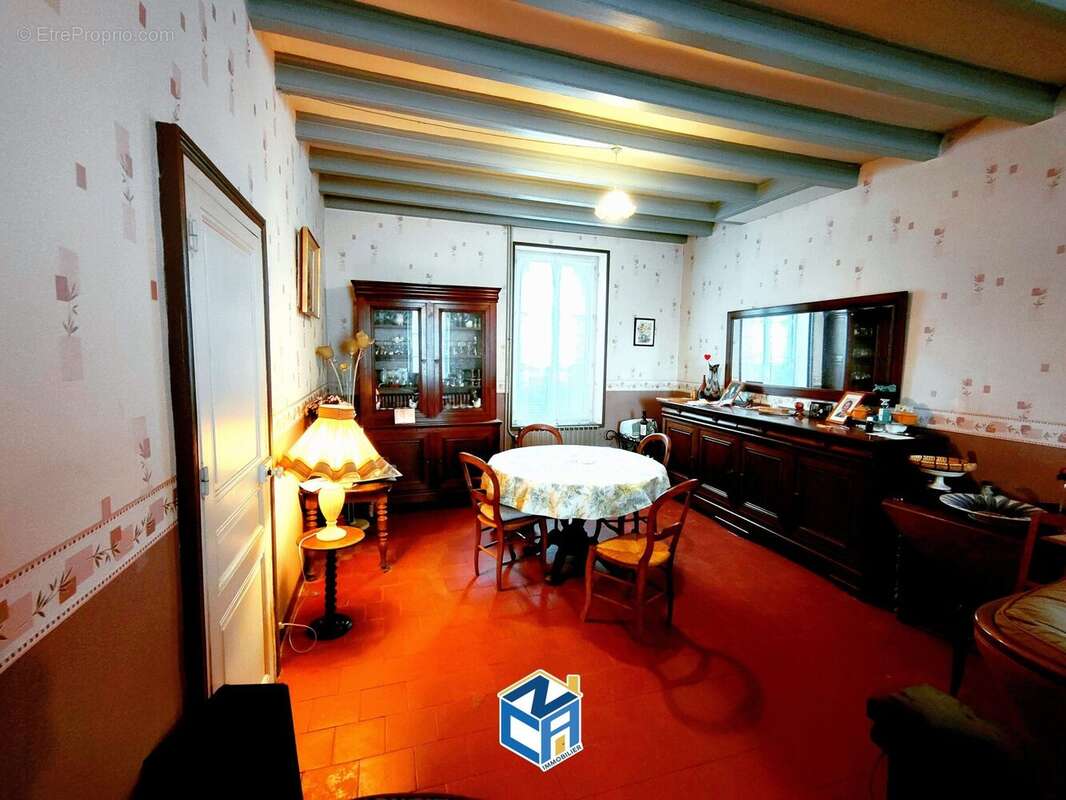 Maison à CHAMBOURG-SUR-INDRE