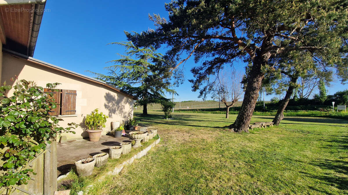 Maison à SAINT-MACAIRE