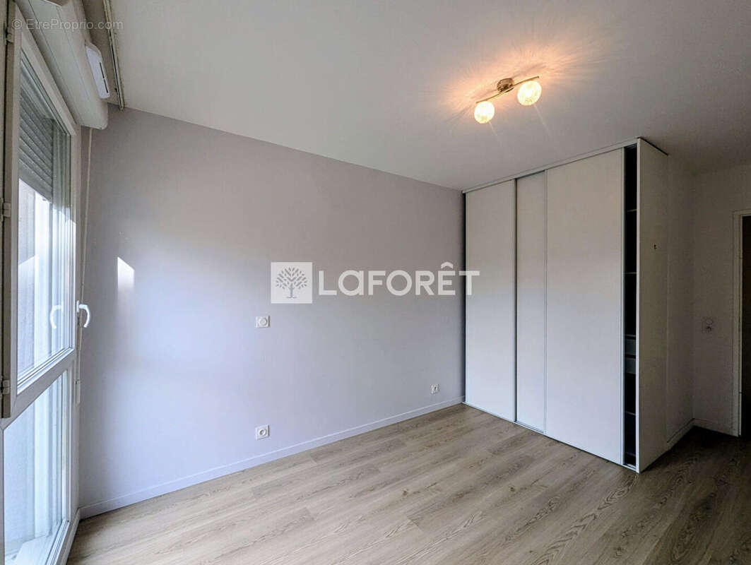 Appartement à VILLIERS-LE-BEL