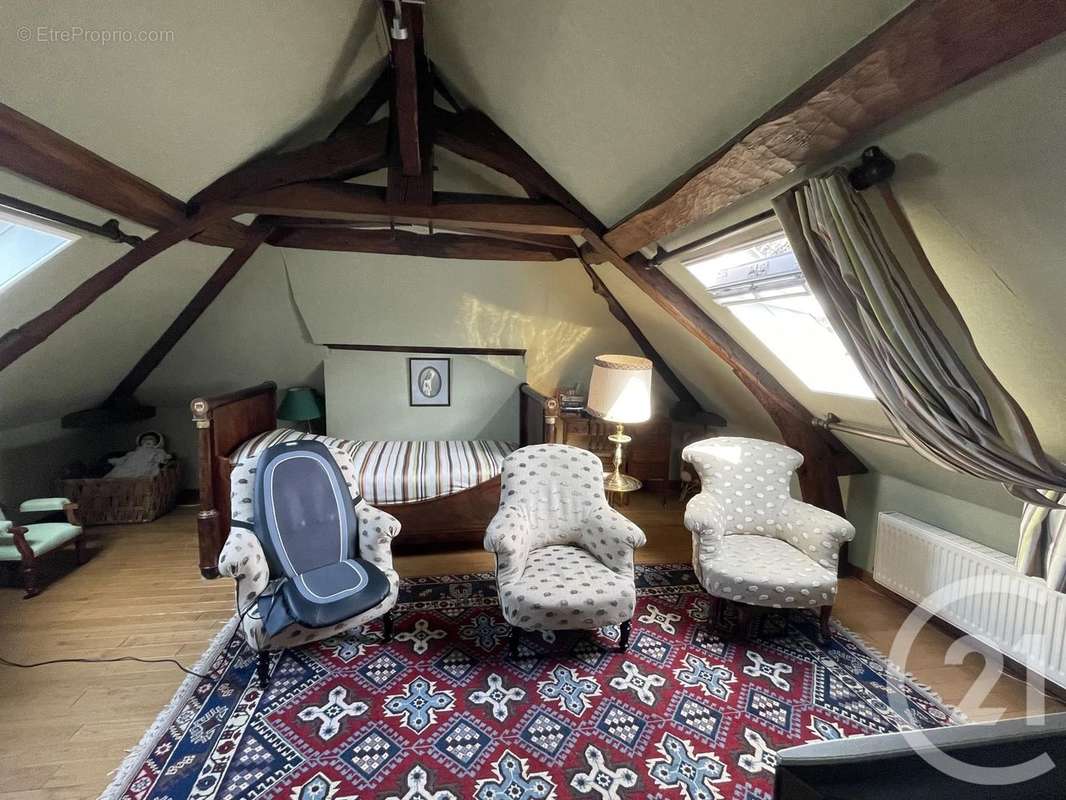 Maison à BOISSEY-LE-CHATEL