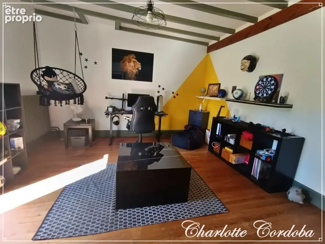 Maison en pierre de 313 m² avec vue panoramique et près de 2 hectares de terrain - photo 15