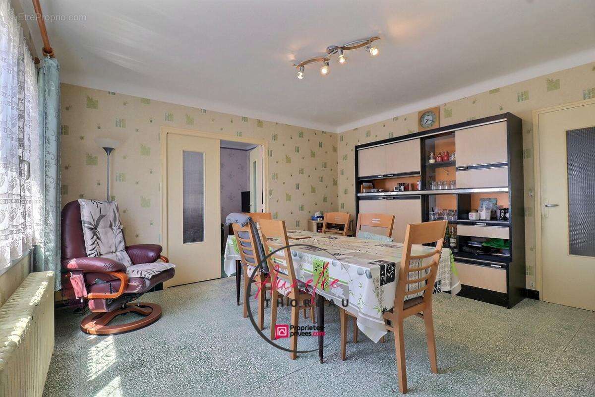 Maison sur sous sol Ascheres Le Marche, grenier aménageable, jardin - photo 3