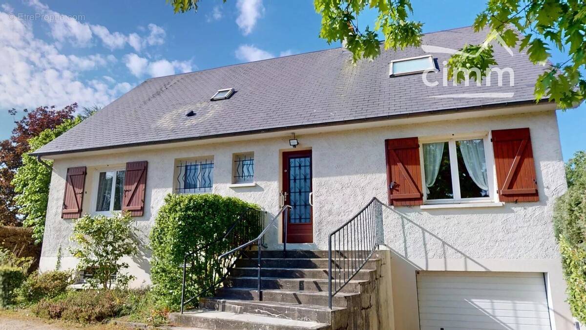 Maison à SAINT-CYR-EN-VAL