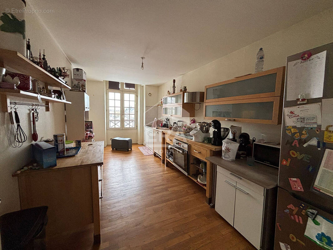 Appartement à LA FERE