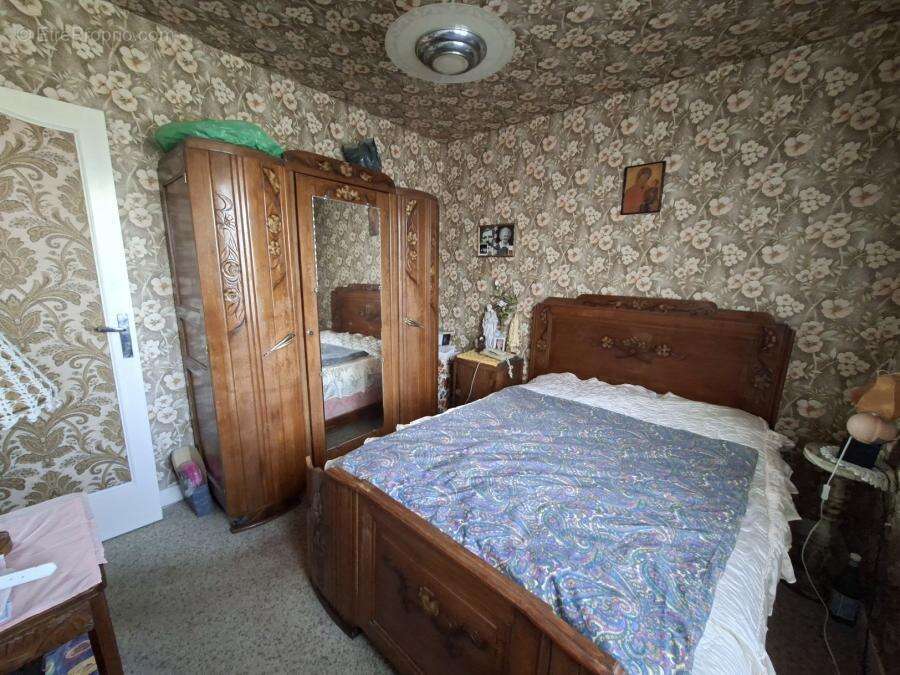 Maison à LA SUZE-SUR-SARTHE