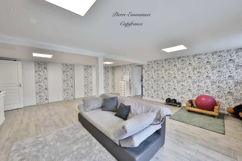 Maison à vendre 10 pièces SAINT AMBREUIL (71) - photo 14