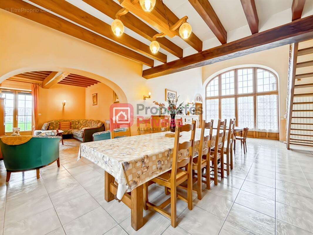 Maison à NEUVY-SAUTOUR