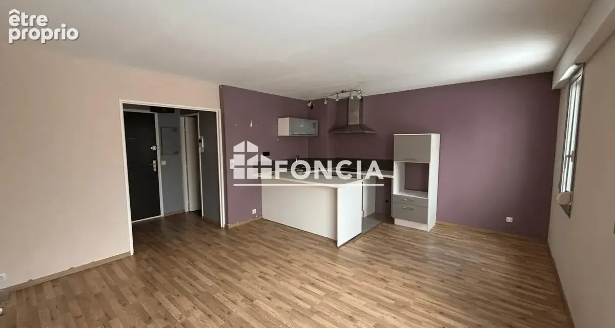 Appartement T2 – 39,61 m² loi Carrez – Balcon exposé Sud avec vue sur parc – Proche centre-ville et bord de Seine - photo 2