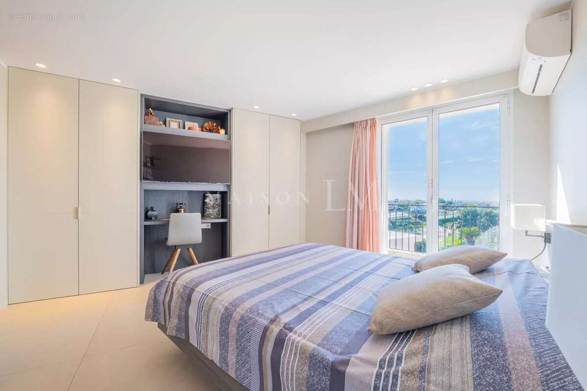 Maison à CAGNES-SUR-MER