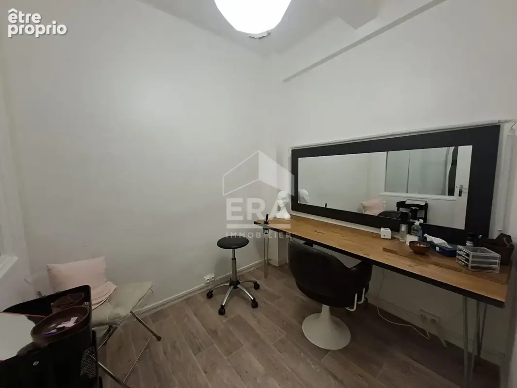 Local d'activité 56m² à paris 19e arrondissement - photo 6