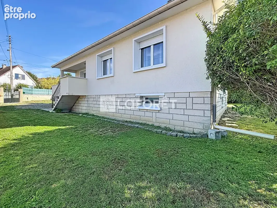 Laforêt Luzarches - Maison Chambly 6 pièce(s) 150m2 - photo 16