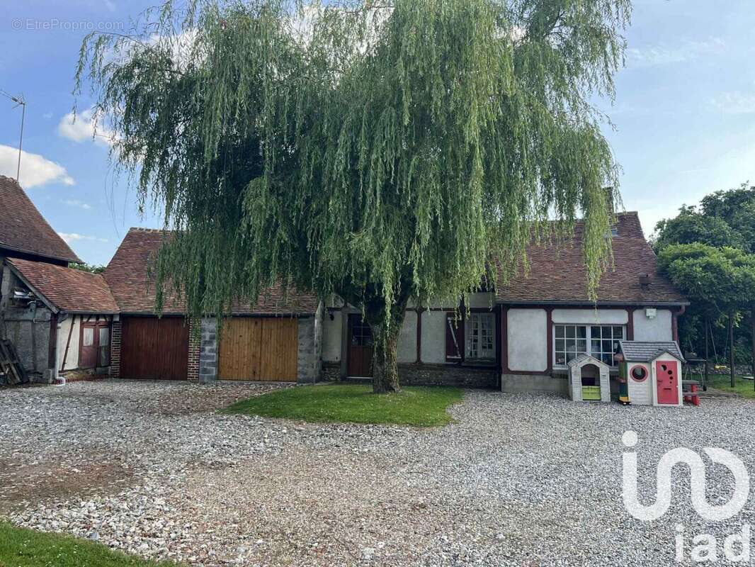 Photo 2 - Maison à LE COUDRAY-SAINT-GERMER