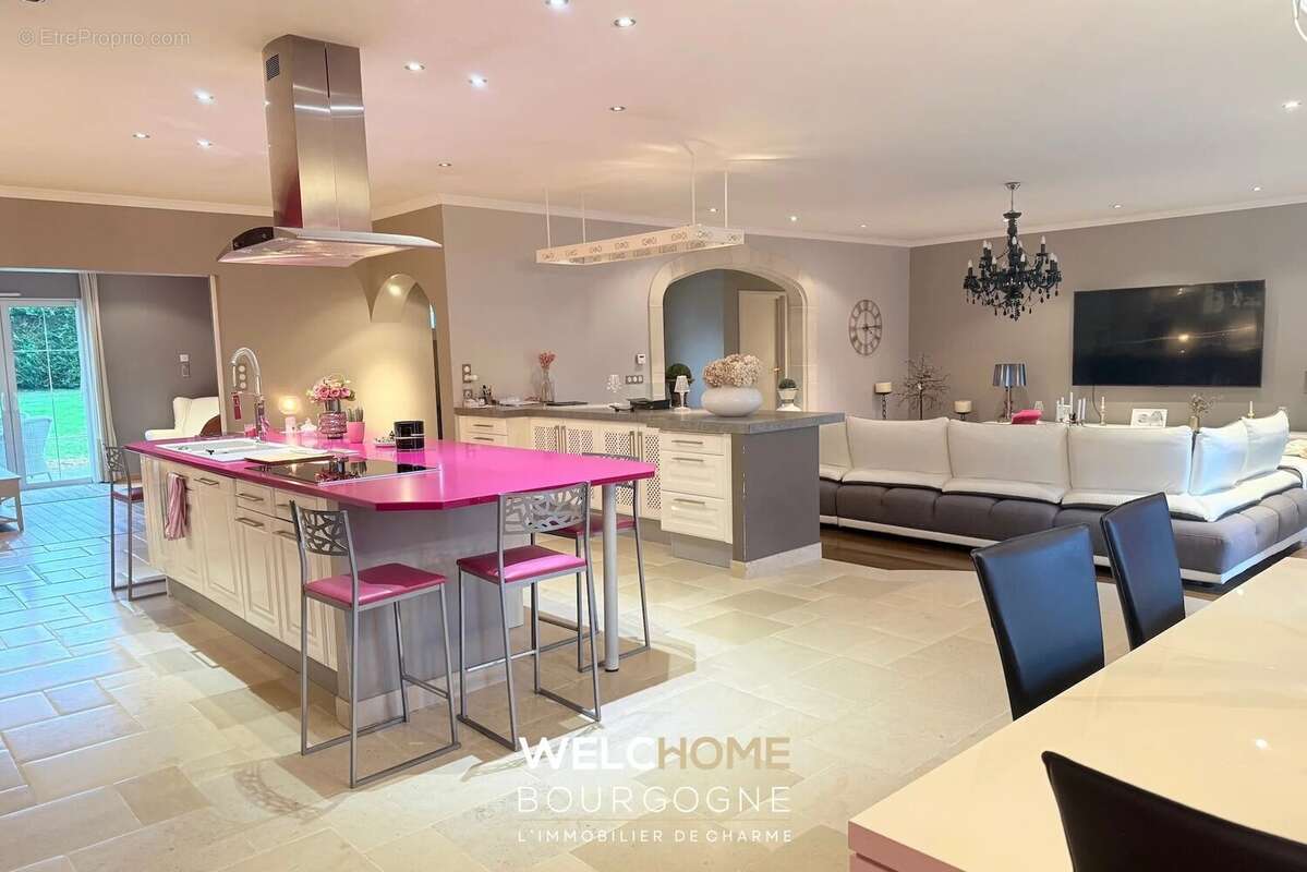 Maison à CHALON-SUR-SAONE