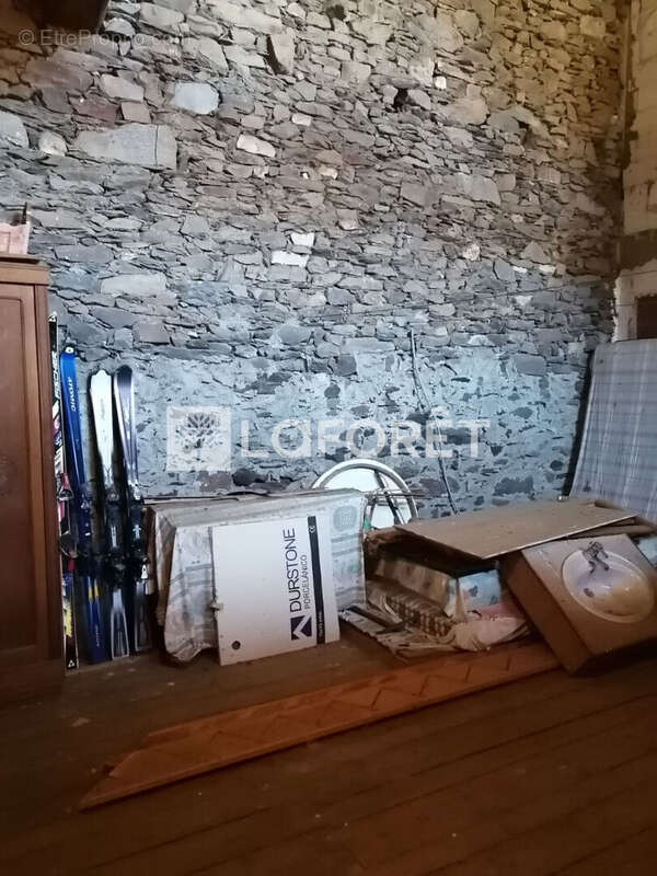 Maison à MONTVALEZAN